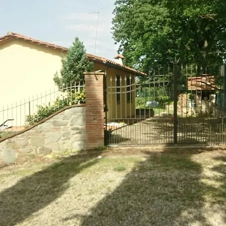 Holiday home Peaceful And Near Town Terranuova Bracciolini