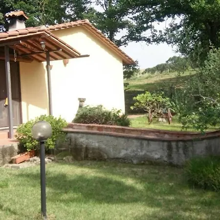 Holiday home Peaceful And Near Town Terranuova Bracciolini